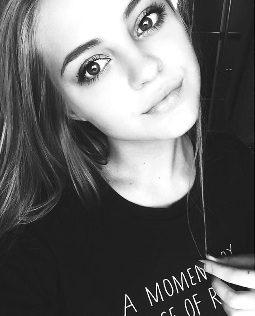 CrawlinKitty18 uit Utrecht,Nederland